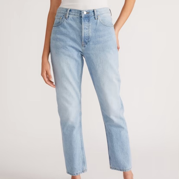 Everlane Denim - Everlane The 90s Cheeky Jean Vintage Sunbleached Blue size 29 regular
